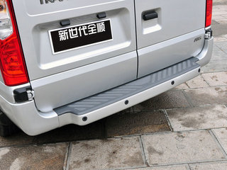 2013款 2.4T 柴油 豪华型长轴中顶Duratorq