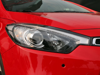 2014款 速迈 2.0L 自动 旗舰版