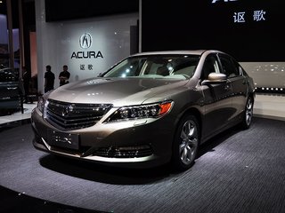 讴歌RLX图片