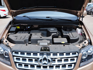 发动机局部特写