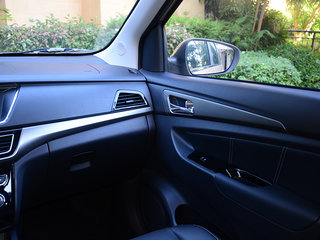 长安欧尚A600图片