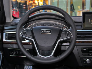 众泰Z700图片