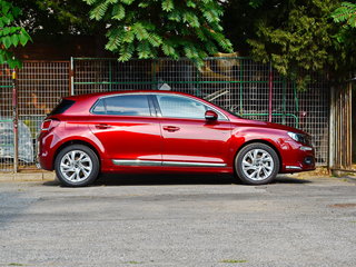 DS 4S图片