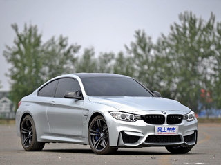 宝马M4图片