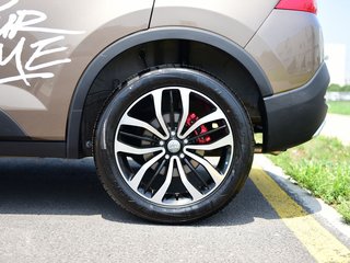 中华V3图片