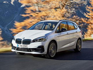 宝马2系多功能旅行车图片