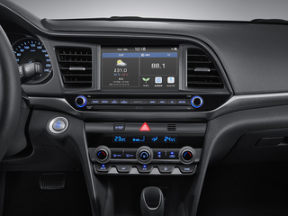 领动插电混动图片