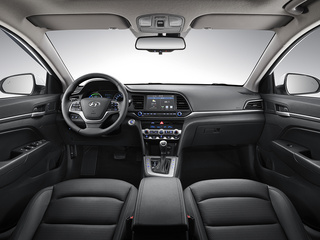 领动插电混动图片