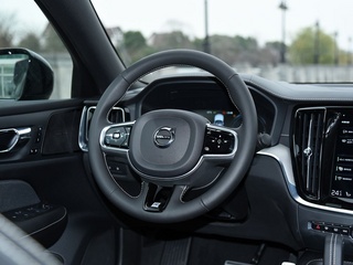 沃尔沃S60新能源图片