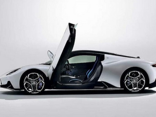 玛莎拉蒂MC20图片