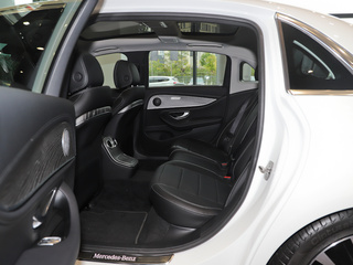 奔驰E级新能源图片