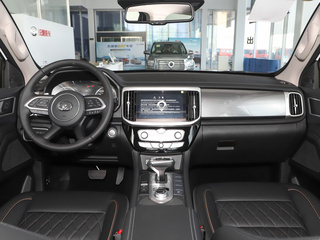 炮乘用皮卡图片