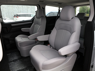 上汽大通MAXUS G10图片