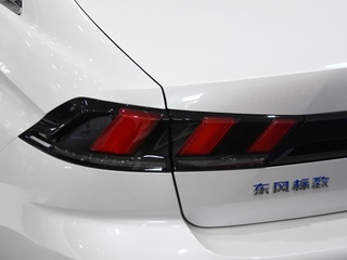 标致508L图片