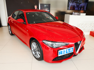 Giulia朱丽叶图片