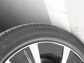 奔驰E级新能源图片