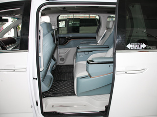 上汽大通MAXUS G90图片