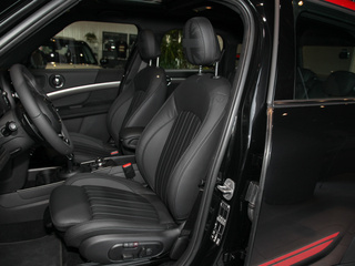 MINI COUNTRYMAN图片