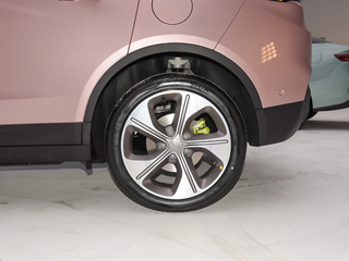 吉利几何M6图片