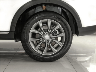 荣威RX5 PLUS图片