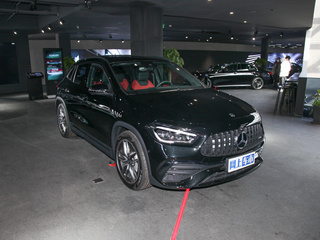 奔驰GLA级AMG图片