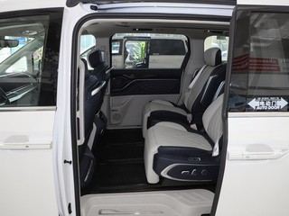 上汽大通MAXUS G90图片