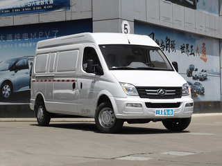 新途V80图片