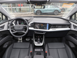 奥迪Q5 e-tron图片