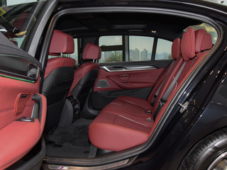 宝马5系新能源图片