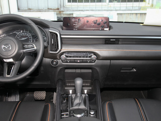 马自达CX-50行也图片