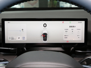 吉利几何G6图片