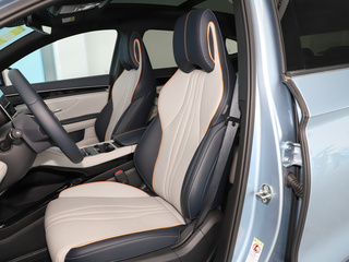 宋PLUS新能源图片