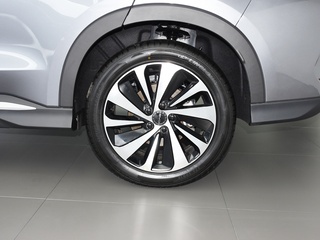 宋PLUS新能源图片