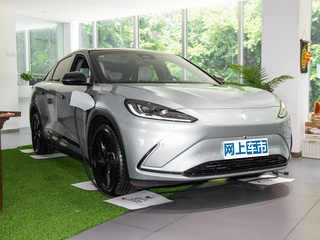 极狐 阿尔法S(ARCFOX αS)图片