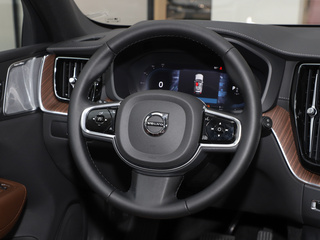 沃尔沃XC60新能源图片