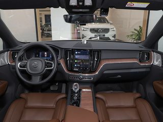 沃尔沃XC60新能源图片