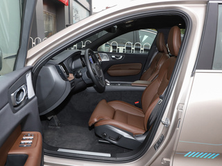 沃尔沃XC60新能源图片