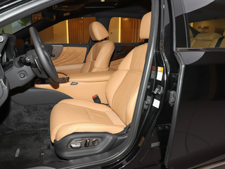 雷克萨斯LS图片