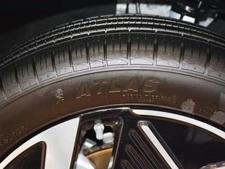 吉利几何G6图片