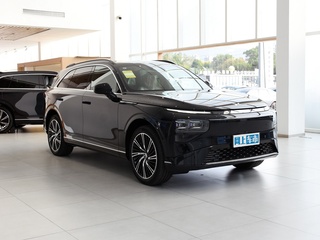 小鹏汽车G9图片