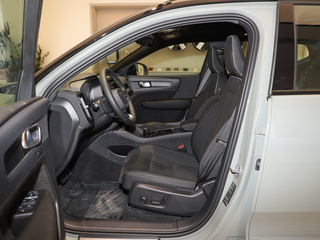 沃尔沃XC40新能源图片