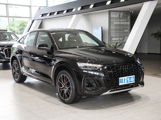 奥迪Q5L Sportback 45 TFSI 2024款 豪华型