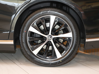 雷克萨斯LS图片