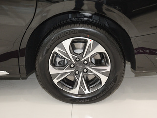 上汽大通MAXUS G90图片