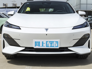 深蓝SL03图片