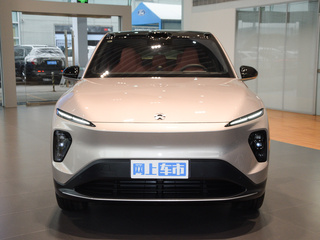 蔚来EC7图片