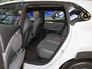 深藍(lán)S05圖片