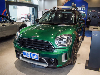 MINI COUNTRYMAN 改款 1.5T COOPER ALL4 2023款 鉴赏家