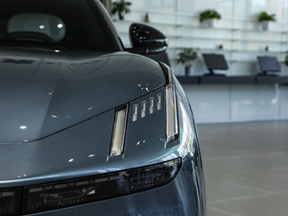 領(lǐng)克Z10圖片