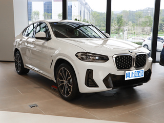 宝马X4 xDrive 30i M运动套装 2024款 